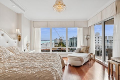 Condominio en venta en Sarasota, Florida, 3 dormitorios, 348.48 m2 № 1532515 - foto 24