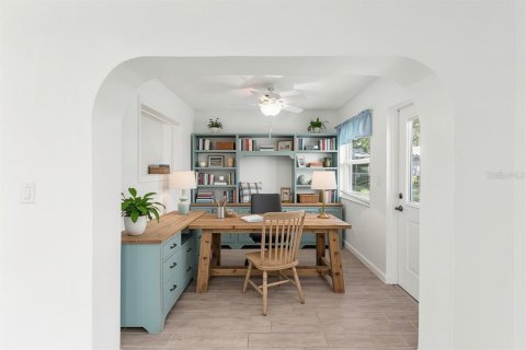 Copropriété à vendre à Bradenton, Floride: 2 chambres, 167.5 m2 № 2419811 - photo 3