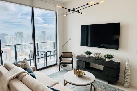 Condo in Miami, Florida, 2 bedrooms № 1953300 - photo 9