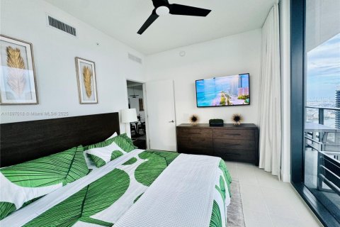 Condo in Miami, Florida, 2 bedrooms № 1953300 - photo 28