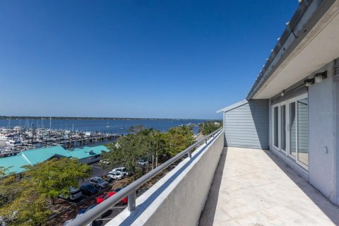 Condo in Palmetto, Florida, 3 bedrooms  № 1648686 - photo 23