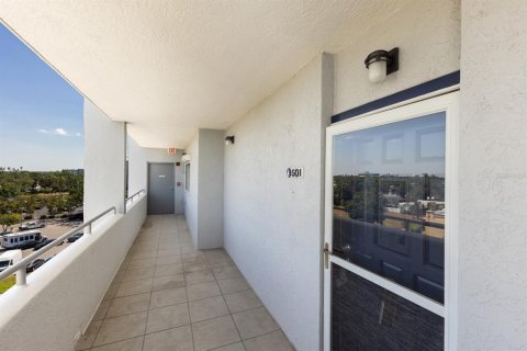 Condo in Palmetto, Florida, 3 bedrooms  № 1648686 - photo 6