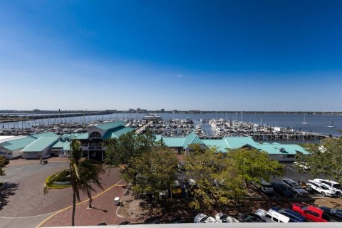 Condo in Palmetto, Florida, 3 bedrooms  № 1648686 - photo 22