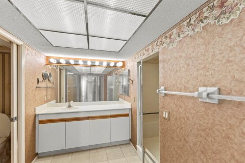 Condo in Palmetto, Florida, 3 bedrooms  № 1648686 - photo 29