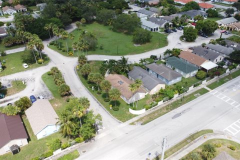 Купить виллу или дом в Майами, Флорида 3 спальни, 104.52м2, № 1954536 - фото 14