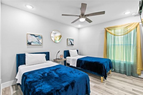 Casa en venta en Orlando, Florida, 4 dormitorios, 209.59 m2 № 2149960 - foto 5
