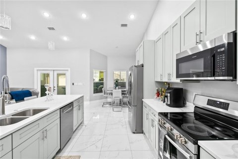 Casa en venta en Orlando, Florida, 4 dormitorios, 209.59 m2 № 2149960 - foto 8