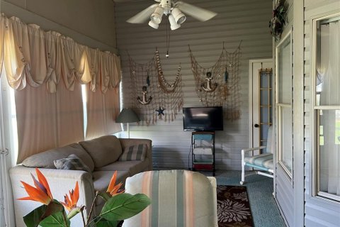 House in Leesburg, Florida 2 bedrooms, 131.27 sq.m. № 749204 - photo 11