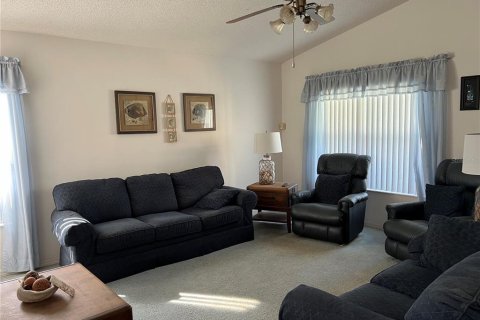 House in Leesburg, Florida 2 bedrooms, 131.27 sq.m. № 749204 - photo 2