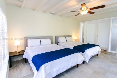 Villa ou maison à louer à Hollywood, Floride: 4 chambres, 158.12 m2 № 2023159 - photo 24