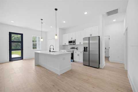 Villa ou maison à vendre à Ocala, Floride: 4 chambres, 167.13 m2 № 2284360 - photo 14
