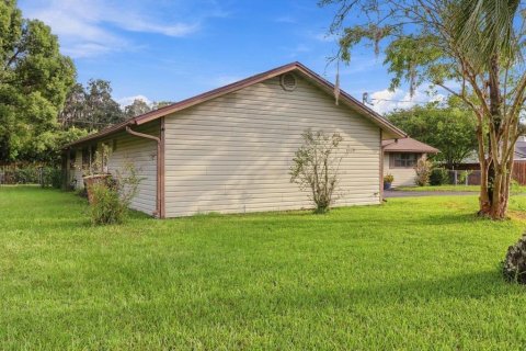 Villa ou maison à vendre à Ocala, Floride: 3 chambres, 159.05 m2 № 2413884 - photo 3
