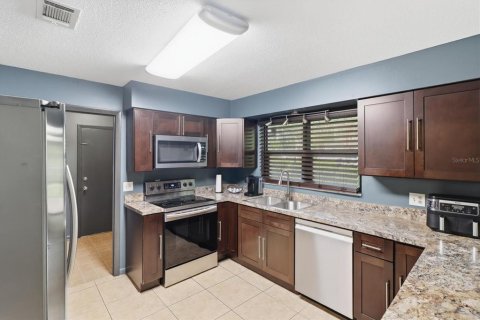 Villa ou maison à vendre à Ocala, Floride: 3 chambres, 159.05 m2 № 2413884 - photo 13