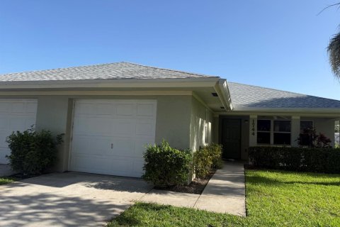 Condo in St. Lucie, Florida, 2 bedrooms № 2188289
