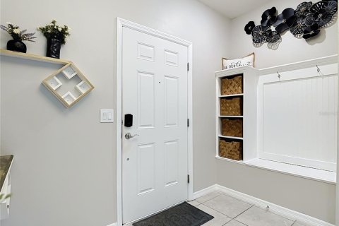 Touwnhouse à vendre à Davenport, Floride: 5 chambres, 212.1 m2 № 2361421 - photo 7