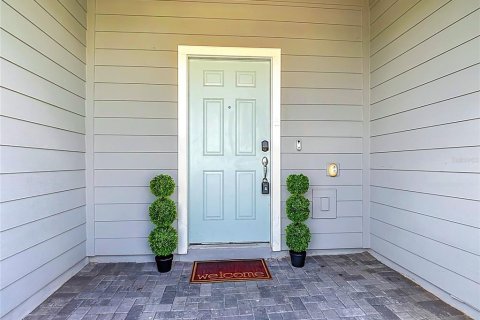 Touwnhouse à vendre à Davenport, Floride: 5 chambres, 212.1 m2 № 2361421 - photo 5