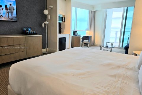 Купить кондоминиум в Майами-Бич, Флорида 47.94м2, № 2019395 - фото 3