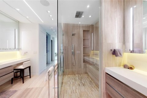 Condominio en venta en Miami Beach, Florida, 3 dormitorios, 172.8 m2 № 1937547 - foto 10