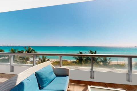 Condominio en venta en Miami Beach, Florida, 3 dormitorios, 172.8 m2 № 1937547 - foto 19