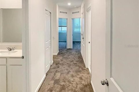 Adosado en venta en Davenport, Florida, 3 dormitorios, 176.51 m2 № 2098979 - foto 13