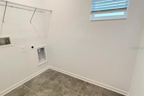 Adosado en venta en Davenport, Florida, 3 dormitorios, 176.51 m2 № 2098979 - foto 18