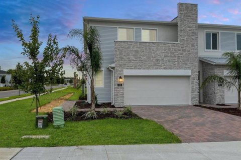 Adosado en Davenport, Florida 3 dormitorios, 176.51 m2 № 2098979
