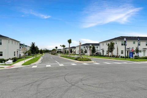 Adosado en venta en Davenport, Florida, 3 dormitorios, 176.51 m2 № 2098979 - foto 20