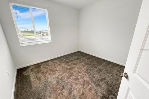 Adosado en venta en Davenport, Florida, 3 dormitorios, 176.51 m2 № 2098979 - foto 15