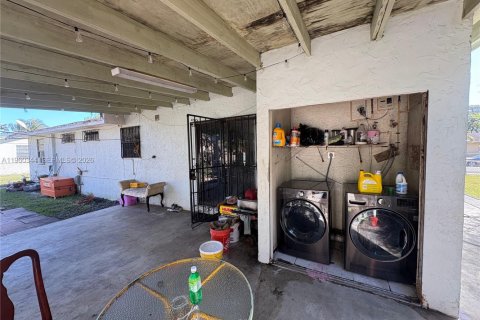 Villa ou maison à vendre à Homestead, Floride: 3 chambres, 115.94 m2 № 2025076 - photo 9