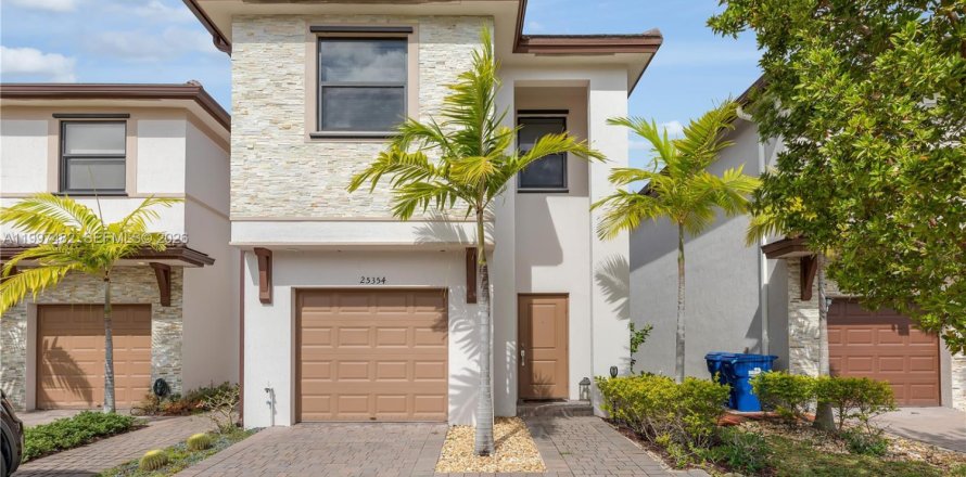 Villa ou maison à Homestead, Floride 3 chambres, 173.91 m2 № 2064781