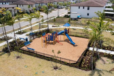 Villa ou maison à vendre à Homestead, Floride: 3 chambres, 173.91 m2 № 2064781 - photo 25