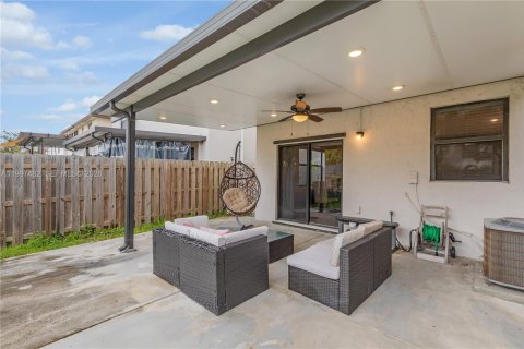 Villa ou maison à vendre à Homestead, Floride: 3 chambres, 173.91 m2 № 2064781 - photo 20