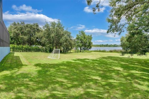 House in Ocoee, Florida 4 bedrooms, 377.18 sq.m. № 684960 - photo 28