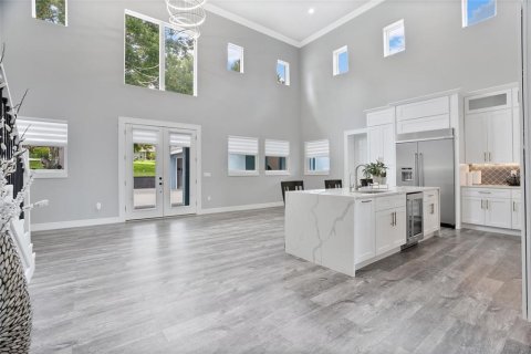 House in Ocoee, Florida 4 bedrooms, 377.18 sq.m. № 684960 - photo 5