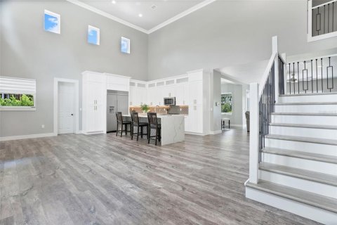House in Ocoee, Florida 4 bedrooms, 377.18 sq.m. № 684960 - photo 12