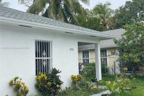 Casa en alquiler en Miami, Florida, 3 dormitorios, 100.71 m2 № 1818514 - foto 20
