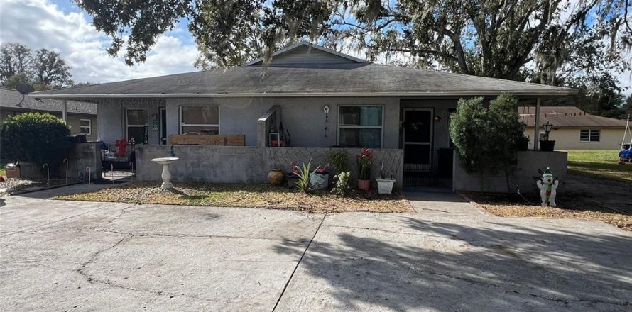 Commercial property in Lakeland, Florida 198.44 sq.m. № 1518019