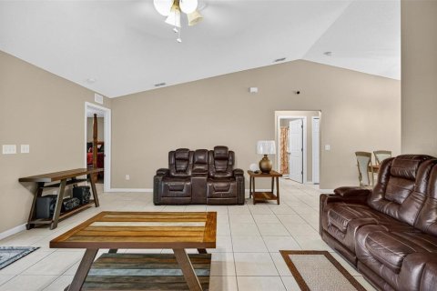 Commercial property in Palm Coast, Florida 6 bedrooms, 260.13 sq.m. № 1908667 - photo 23