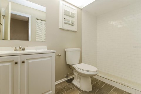 Снять в аренду виллу или дом в Сарасота, Флорида 8 комнат, 143.53м2, № 1913957 - фото 11