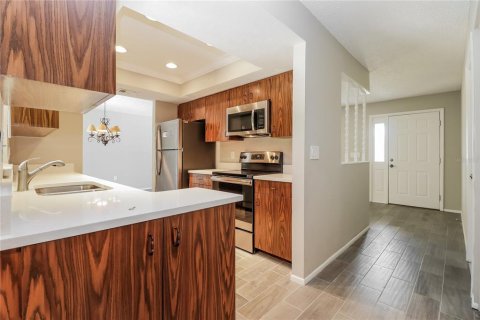 Снять в аренду виллу или дом в Сарасота, Флорида 8 комнат, 143.53м2, № 1913957 - фото 6