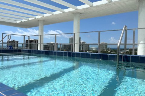 Condominio en venta en Miami, Florida, 1 dormitorio, 61.22 m2 № 1763038 - foto 16