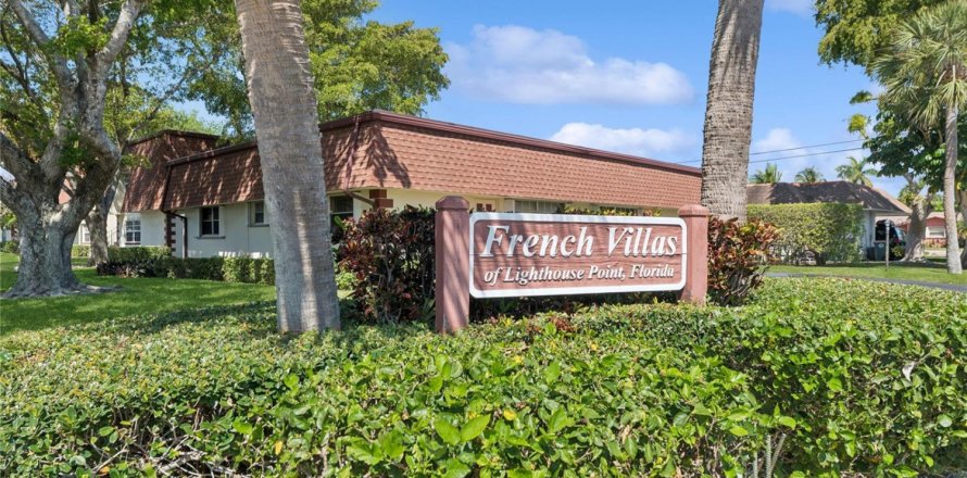 Condo in Lighthouse Point, Florida, 2 bedrooms  № 2085997