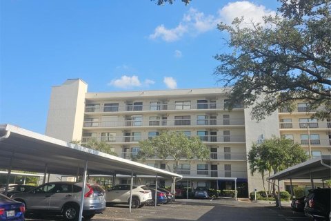 Condo in South Pasadena, Florida, 2 bedrooms № 2142032 - photo 7