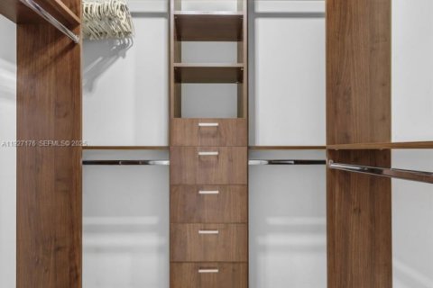 Copropriété à vendre à Miami, Floride: 2 chambres, 134.71 m2 № 1987975 - photo 18