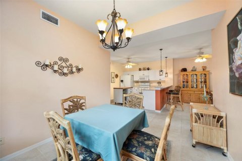 Villa ou maison à vendre à Punta Gorda, Floride: 3 chambres, 148.27 m2 № 2405371 - photo 14