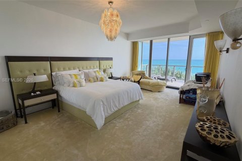 Condominio en venta en Bal Harbour, Florida, 3 dormitorios, 252.79 m2 № 2055568 - foto 7