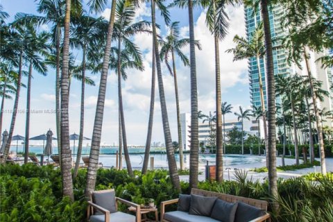 Купить кондоминиум в Майами, Флорида 2 спальни, 106.93м2, № 1935280 - фото 20