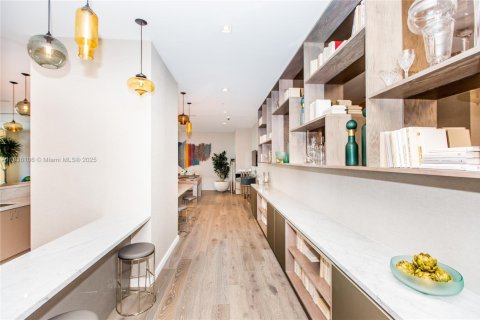 Купить кондоминиум в Майами, Флорида 2 спальни, 106.93м2, № 1935280 - фото 4