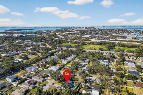 Casa en venta en Saint Petersburg, Florida, 4 dormitorios, 238.2 m2 № 2093515 - foto 26