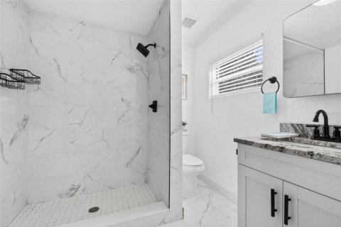 Casa en venta en Saint Petersburg, Florida, 4 dormitorios, 238.2 m2 № 2093515 - foto 16